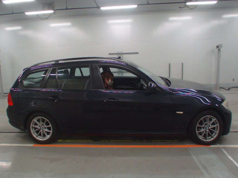 2009 BMW 3 Series VR20[2]