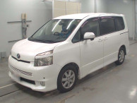 2008 Toyota Voxy