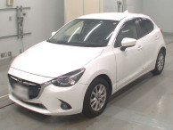 2016 Mazda Demio