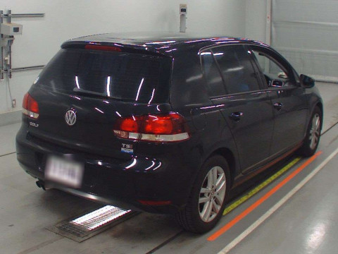 2011 Volkswagen Golf 1KCAX[1]