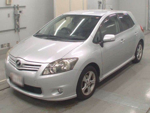 2010 Toyota Auris NZE151H[0]