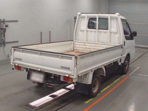 2004 Mazda Bongo Truck SK82T[1]