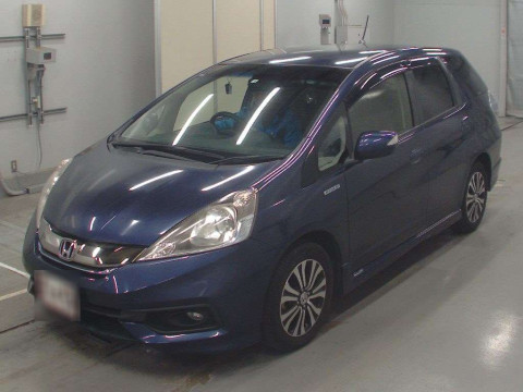 2014 Honda Fit Shuttle Hybrid GP2[0]