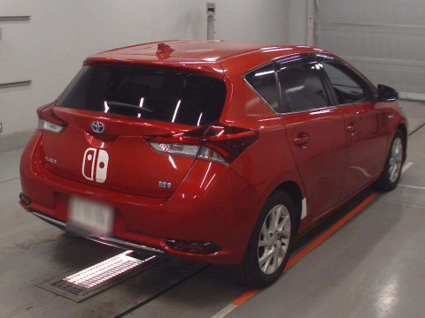 2017 Toyota Auris ZWE186H[1]