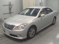 2012 Toyota Crown