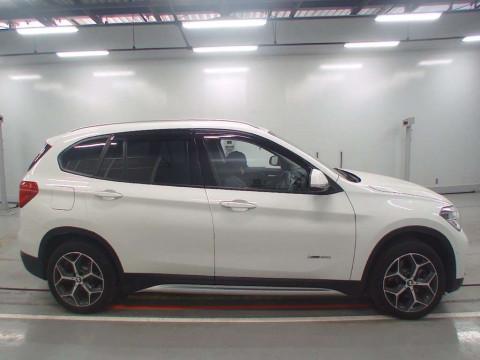 2016 BMW X1 HS20[2]