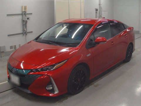 2017 Toyota Prius PHV ZVW52[0]