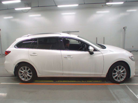 2014 Mazda Atenza Wagon GJ2FW[2]