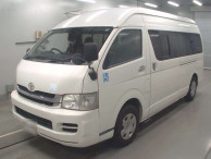 2010 Toyota Regiusace Van