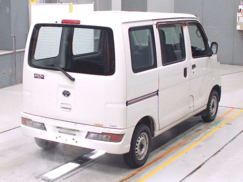 2018 Toyota Pixis Van S331M[1]