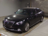 2016 Toyota Crown Majesta