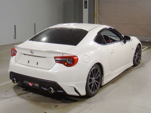 2020 Toyota 86 ZN6[1]