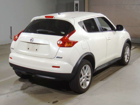 2011 Nissan JUKE F15[1]