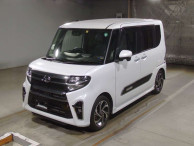 2022 Daihatsu Tanto Custom