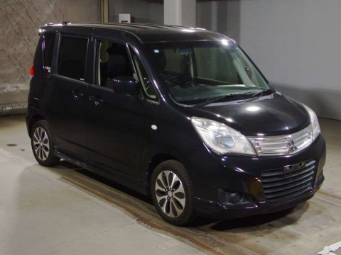 2014 Mitsubishi Delica D2 MB15S[2]