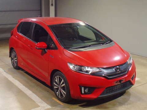 2014 Honda Fit Hybrid GP5[2]