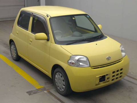 2010 Daihatsu Esse L235S[2]