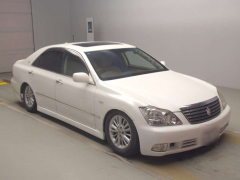 2007 Toyota Crown GRS182[2]