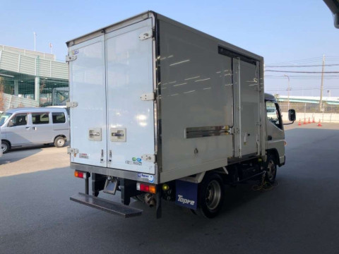 2020 Mitsubishi Fuso Canter FEAV0[1]