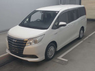 2015 Toyota Noah