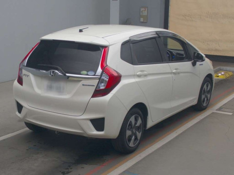 2016 Honda Fit Hybrid GP5[1]