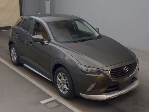 2016 Mazda CX-3 DK5FW[2]