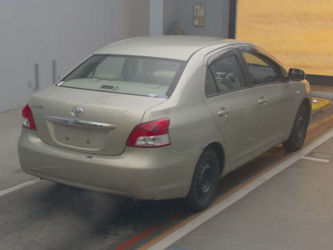 2005 Toyota Belta KSP92[1]