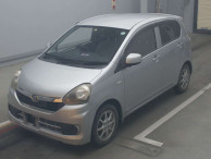 2014 Daihatsu Mira es