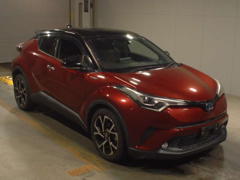 2018 Toyota C-HR ZYX10[2]