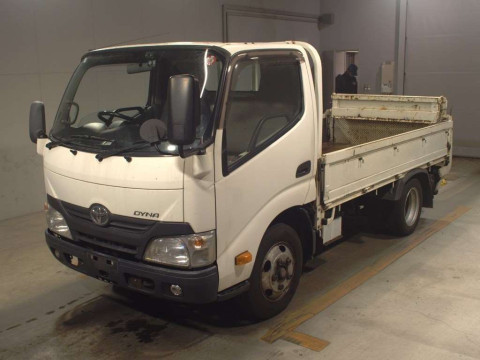 2015 Toyota Dyna Truck XZC605[0]