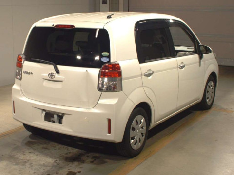 2013 Toyota Spade NCP141[1]