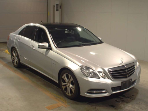 2011 Mercedes Benz E-Class 212024C[2]