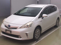 2013 Toyota Prius alpha