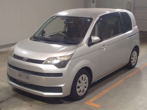 2013 Toyota Spade NCP141[0]