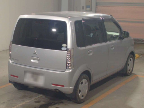 2011 Mitsubishi eK Wagon H82W[1]