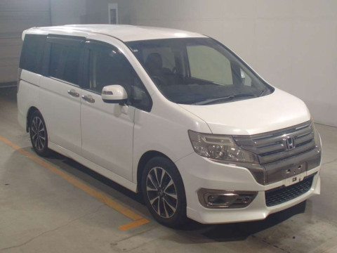 2014 Honda Step WGN Spada RK5[2]