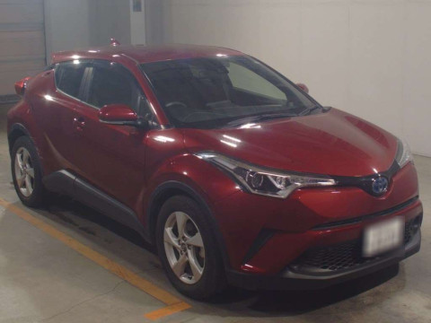 2017 Toyota C-HR ZYX10[2]