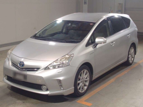 2014 Toyota Prius alpha ZVW40W[0]