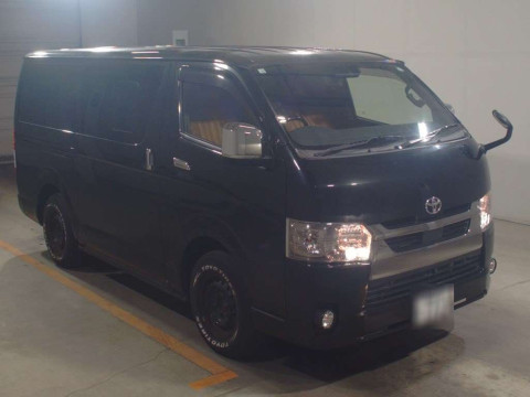 2020 Toyota Hiace Van TRH200V[2]