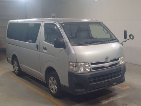 2012 Toyota Hiace Van KDH201V[2]