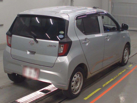 2017 Daihatsu Mira es LA360S[1]