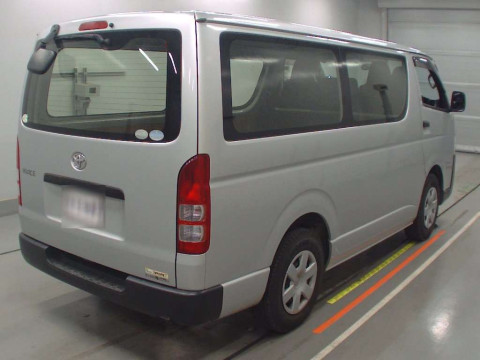 2015 Toyota Hiace Van KDH201V[1]