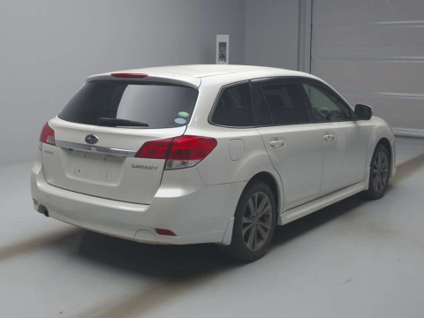 2013 Subaru Legacy Touring Wagon BRM[1]