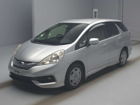 2013 Honda Fit Shuttle Hybrid GP2[0]