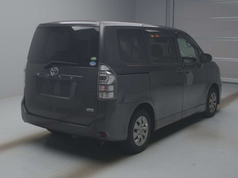 2012 Toyota Voxy ZRR70G[1]