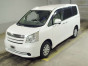 2010 Toyota Noah