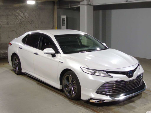 2018 Toyota Camry AXVH70[2]