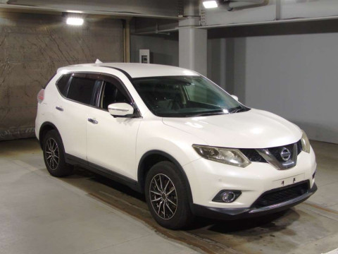 2014 Nissan X-Trail NT32[2]