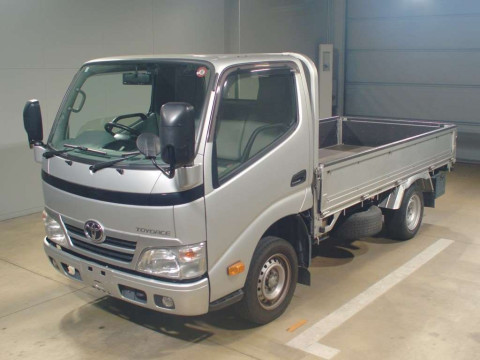 2016 Toyota Toyoace Truck TRY230[0]