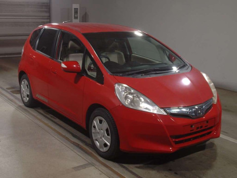 2010 Honda Fit Hybrid GP1[2]